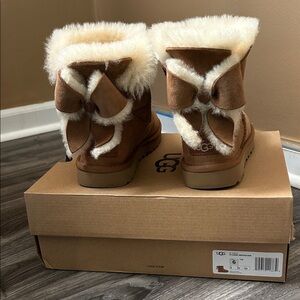 UGG Tan Shearling Bow Boots